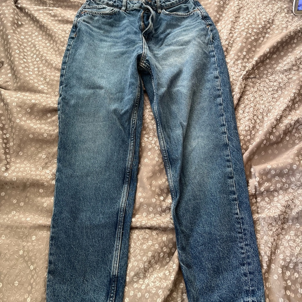 Zara Women's mom Jeans